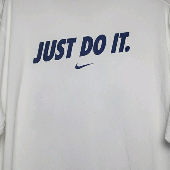 Men Nike Dri Fit Shirt - Picture 6 of 6